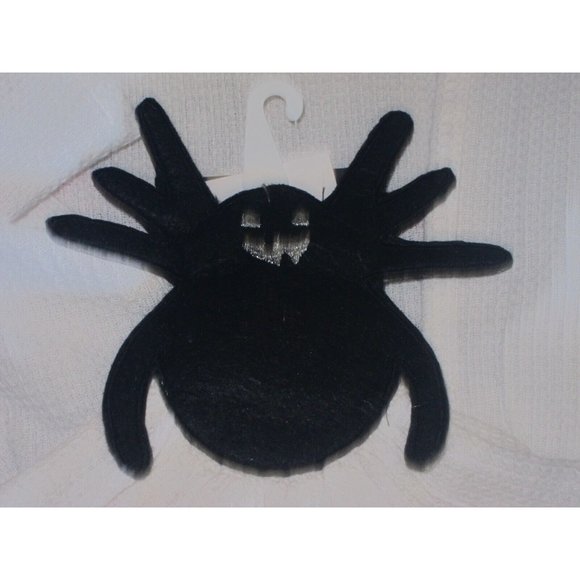 Cynthia Rowely Curious Halloween Embroidered Kitchen HANGING Towel Spider HTF - Picture 2 of 8